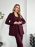 Жіночий класичний костюм-трійка - піджак, брюки і топ - марсала, фото 5
