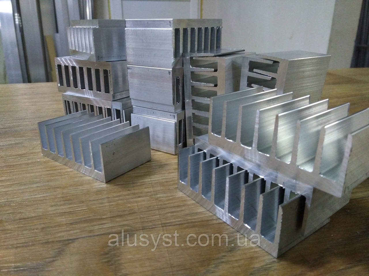 72x26 / 10см / Радіаторний профіль, фото 1