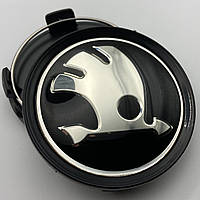 Ковпачок Skoda 75 мм 70 мм чорні з хром логотипом для дисків MERCEDES