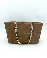 Женская молодежная сумка на плечо с ручкой-цепочкой «Холли» стеганая коричневая экокожа Welassie