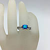 Срібне кільце з блакитним опалом і білими фіанітами, фото 3