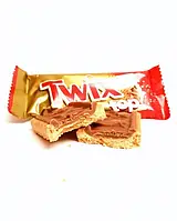 Батончик Twix Top