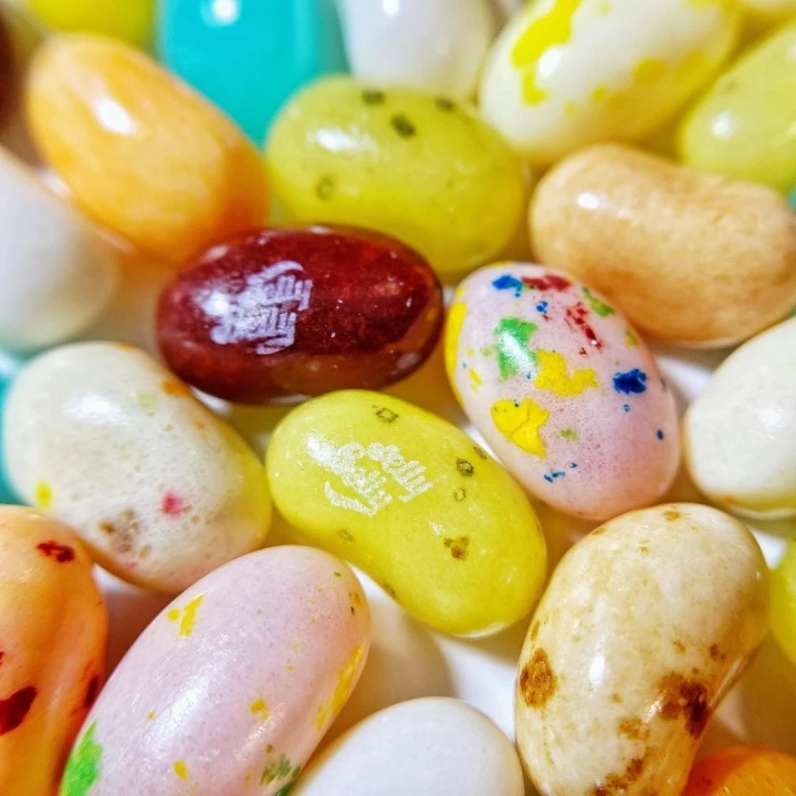 Купить Bean Boozled Naughty or Nice 5th Edition 45г ( 01.08.2022), цена