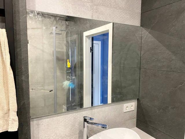 Кріплення-дзеркала-до-стіни-у-ванній Kriplennya-dzerkala-do-stiny-u-vanniy