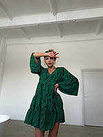 Зелёное летнее нежное, женственное платье с цветочным принтом из софта