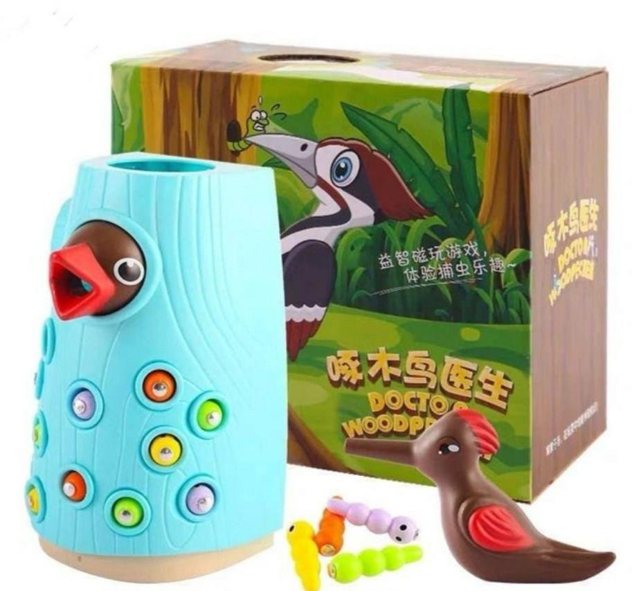 Гра на магнітах Doctor Woodpecker «Нагодуй пташку» 11,5х9,5 см (BY-5004)