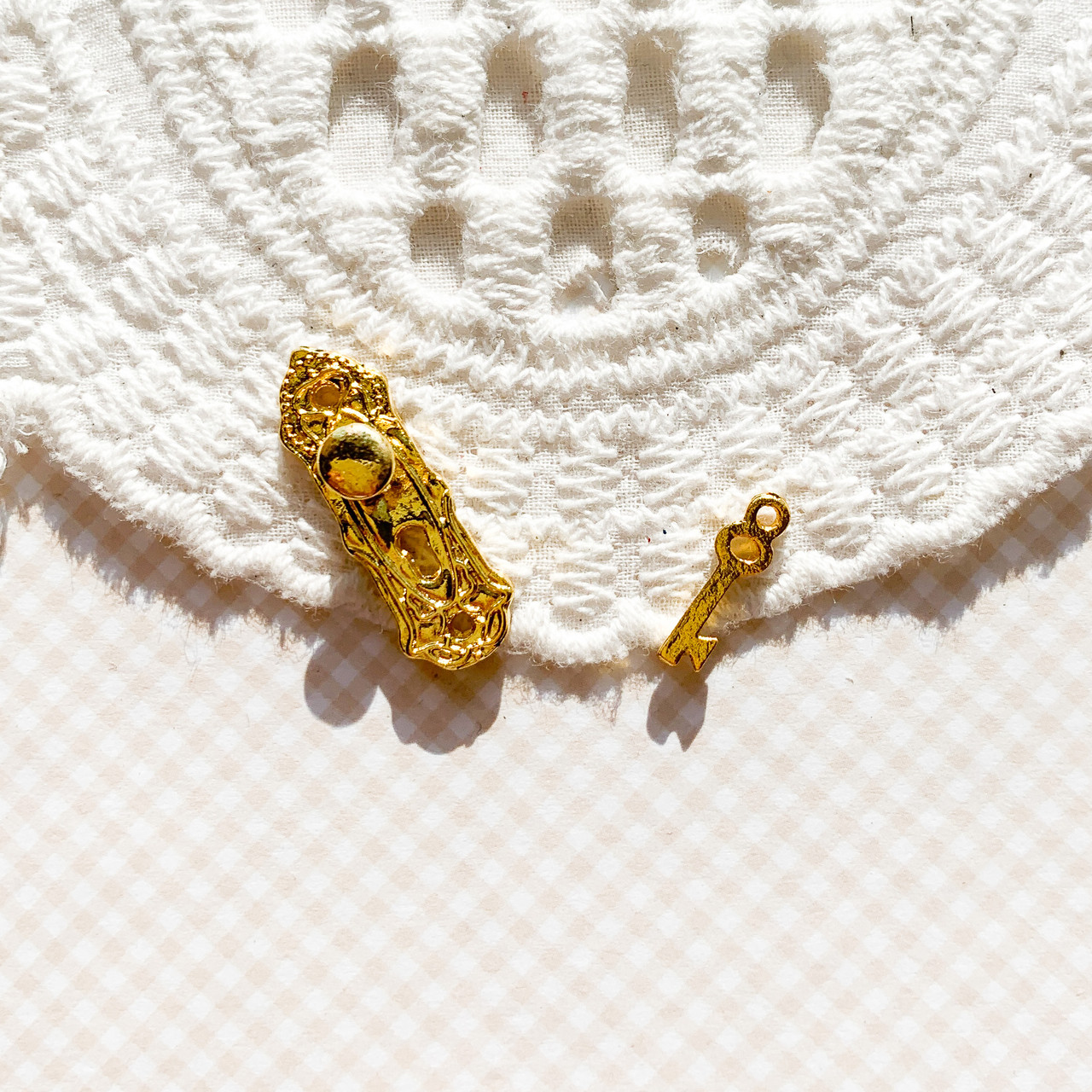 Замок для дверей із ключиком 2.5 см Золотий, фото 1