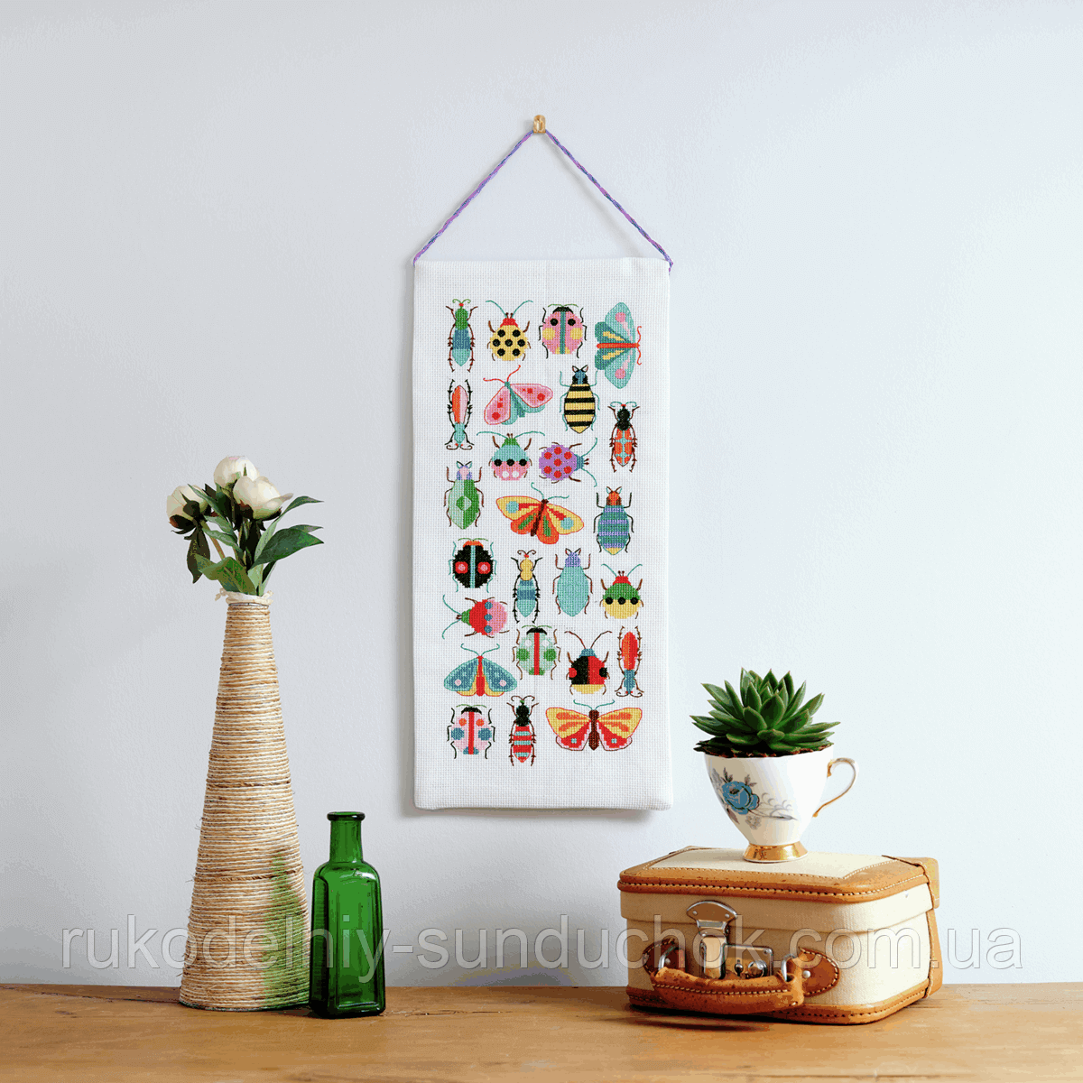 Набір для вишивання Комахи (Bugs & Moths) DCX004, фото 1