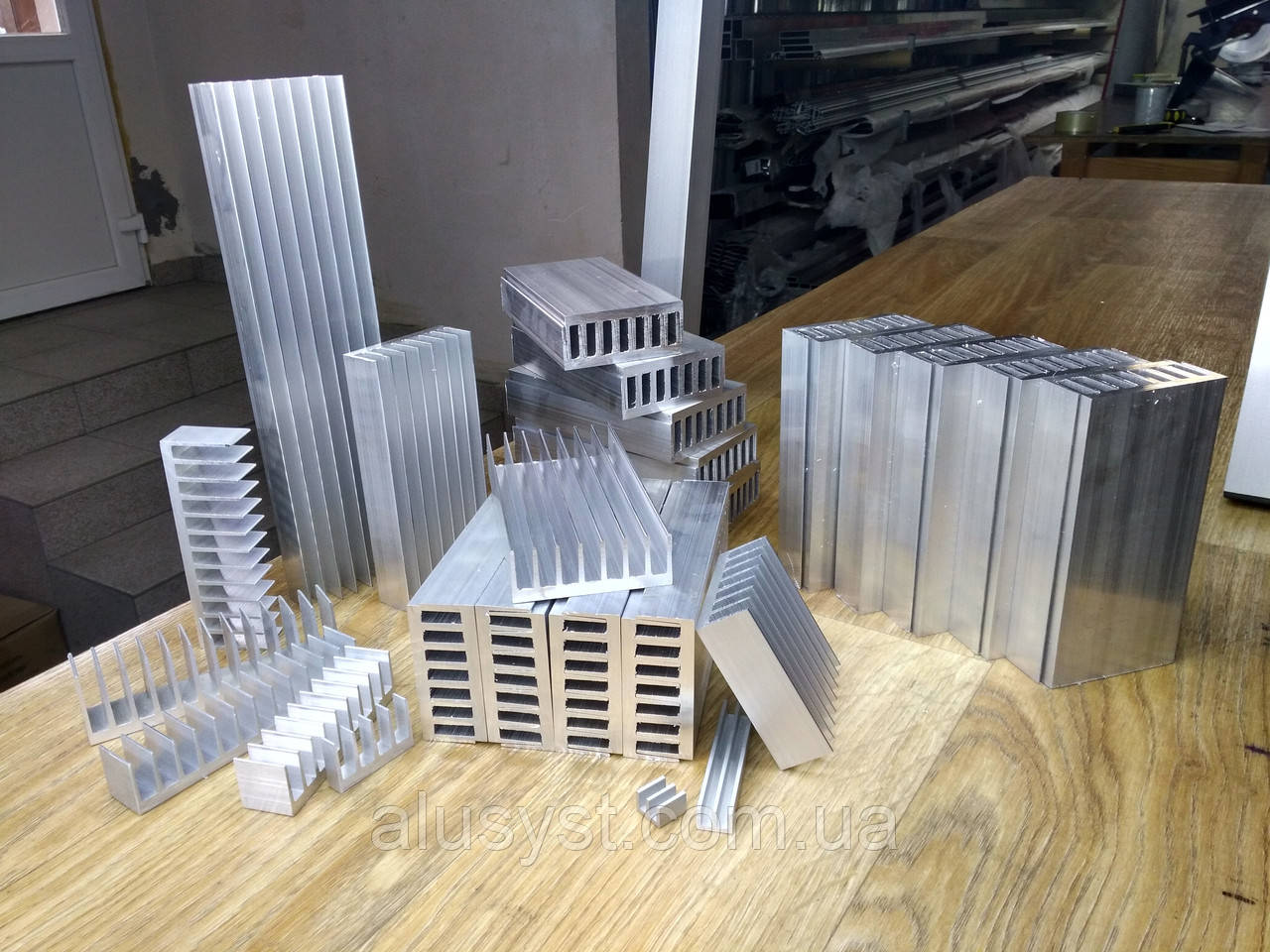 94х33 / 30см / Радіаторний профіль, фото 1