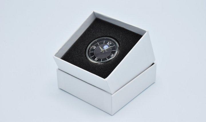 Часы в автомобиль Vehicle clock VOLKSWAGEN круглые автомобильные часы с маркой авто (KG-6535) - фото 8 - id-p1781857902