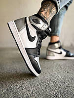 Мужские кроссы классные Найк Аир Джордан. Модные мужские кроссовки Nike Air Jordan 1 Retro High Silver Toe.