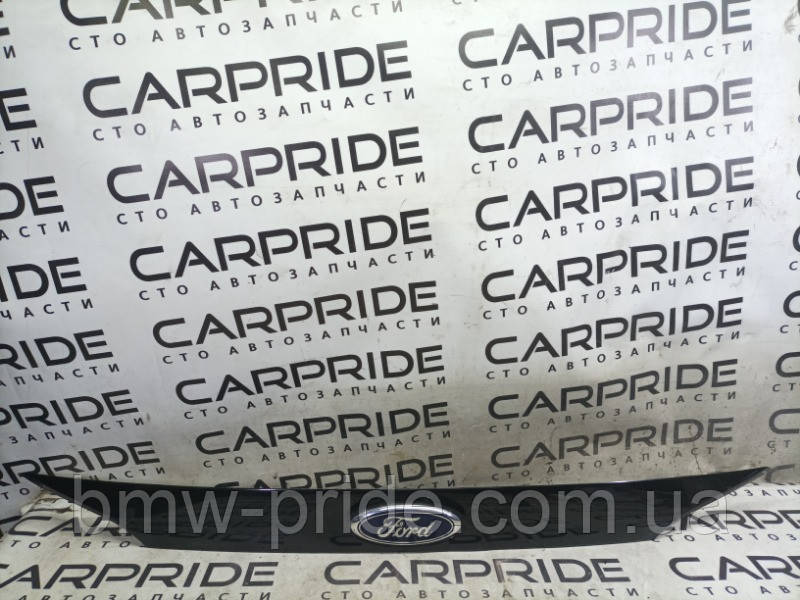 Накладка кришки багажника FORD Focus 3 2.0 2012 (б/у)