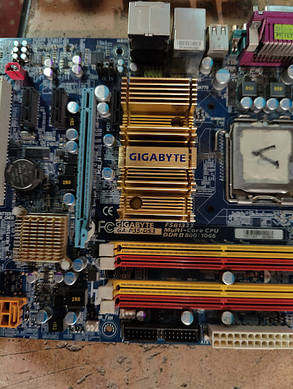Мат. плата Gigabyte GA-P35-DS3 rev1.0 LGA775 P35 PCI-E+GbLAN SATA RAID ATX 4DDR2 No 231601, фото 2