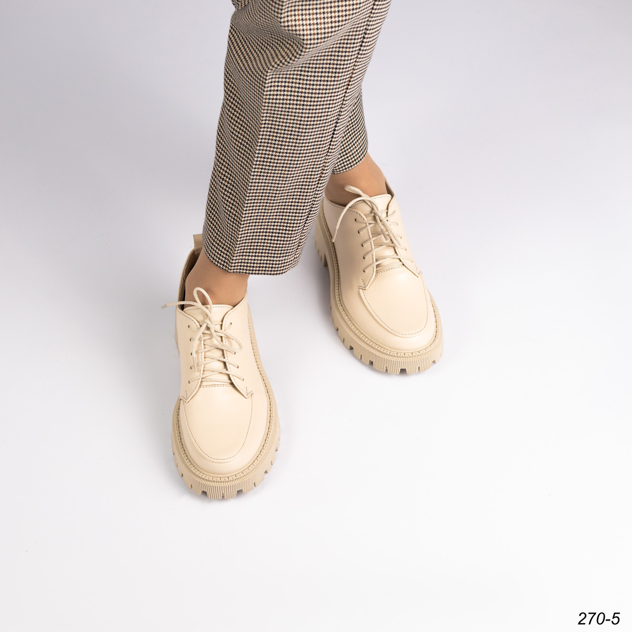 Бежеві жіночі шкіряні туфлі, фото 1