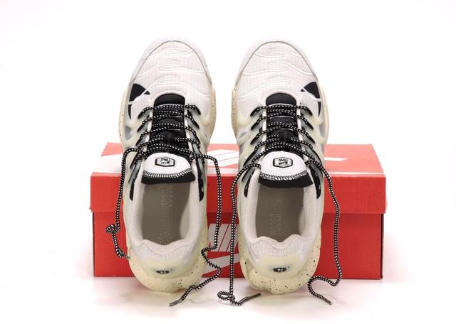 Мужские кроссовки Nike Air Max Terrascape Plus белого цвета (Модные спортивные ретро кроссовки на баллоне) фото