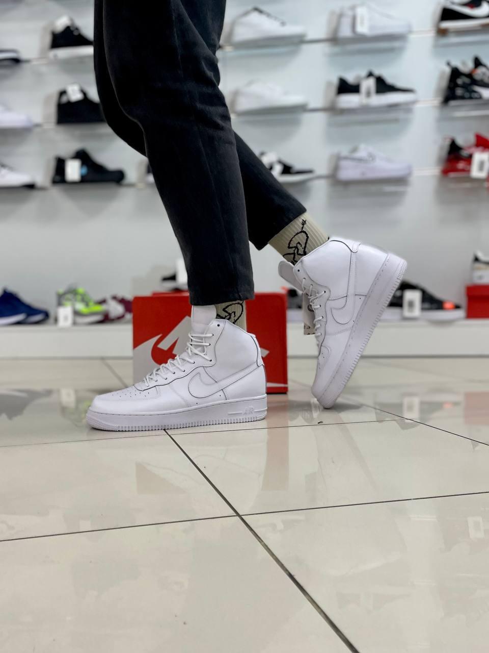 Чоловічі кросівки Nike Air Force High White (білі) високі демісезонні стильні кеди A06-1 top, фото 1