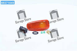 Вказ. пов. на крилі лів.=пра. жовтий. MB 210 (вир-во TYC) 18-3575-D5-2B