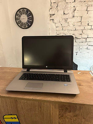 Ноутбук HP ProBook 470 G3 / 17.3" (1600x900) TN / Intel Core i5-6200U (2 (4) ядра по 2.3 — 2.8 GHz) / 8 GB, фото 2