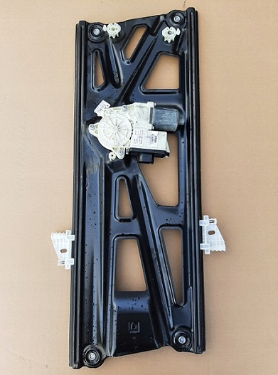 Склопідйомник R б/в DAF XF 106 (1881915) оригінал, 90х390х790 мм