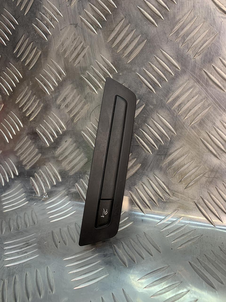 Б/В Кнопка допоміжних систем BMW 5 F10 61319220050, фото 1