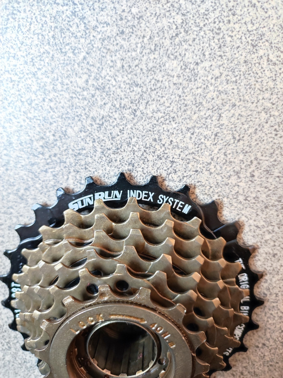 Тріскачка SUNRUN 14-28, 7 зірок