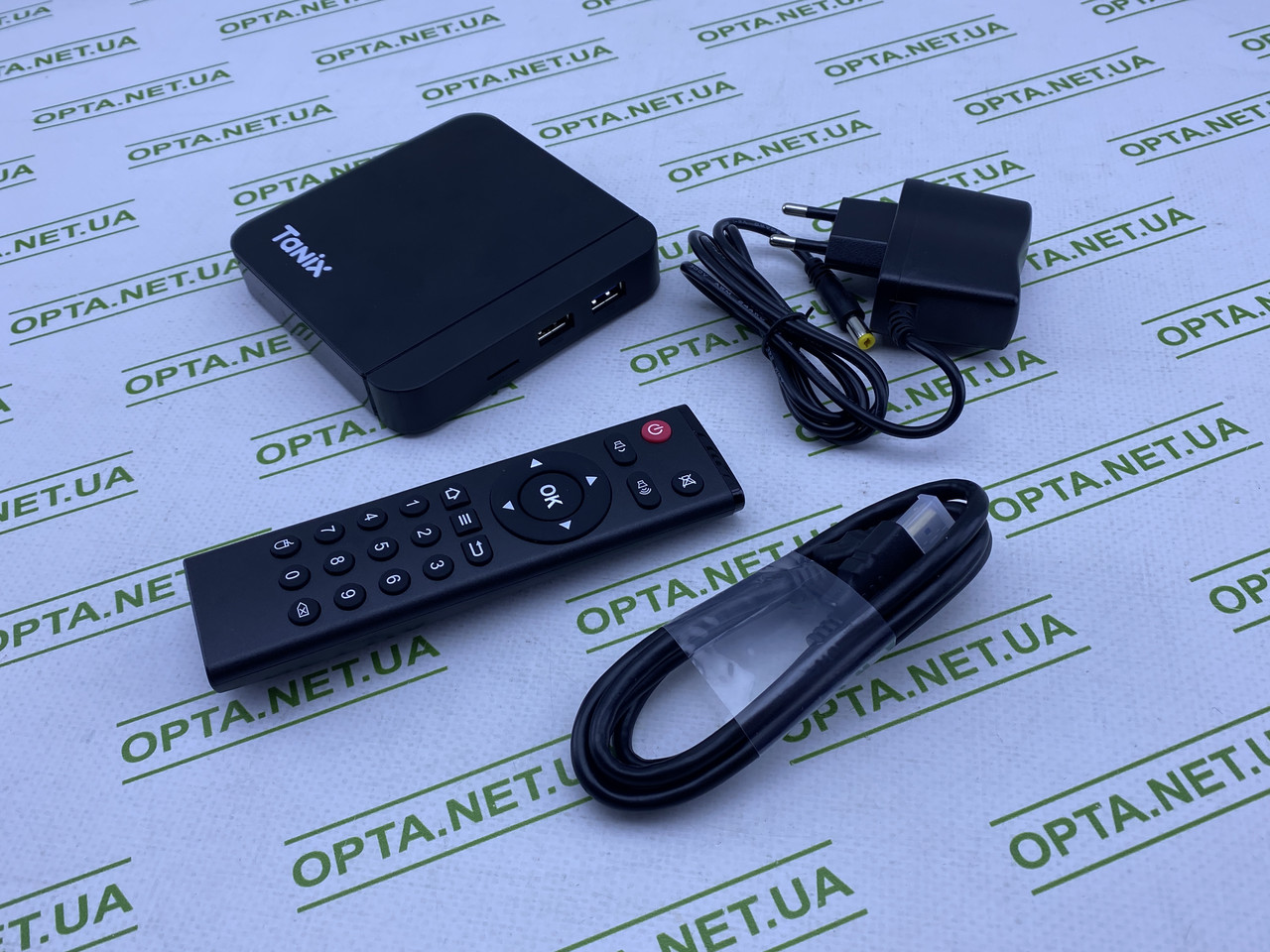 ТБ-приставка Tanix 4/32 Гб Smart TV Box 11 Android, фото 1