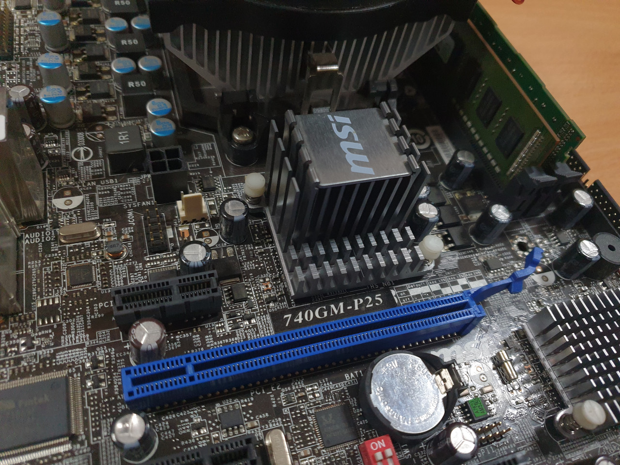 Комплект MSI 740GM-P25, AMD Phenom II X2 550 3.1Ghz, 4Gb DDR3 - фото 2 - id-p1783120443