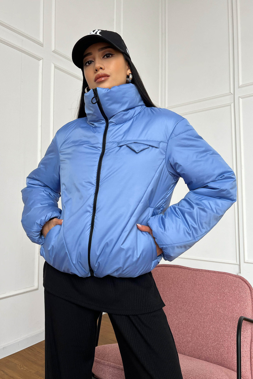 Весняна жіноча коротка блакитна куртка Сія 44 46 48 розміри