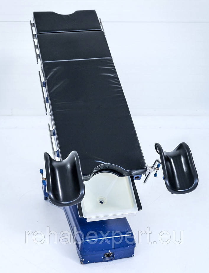 Б/У Операційний стіл для гінекології проктології Maquet Alphastar 1132.11AO URO-GIN Operating Table