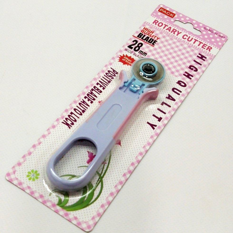 Ручной дисковый нож для раскроя ткани (раскроечный нож), 28 мм - фото 1 - id-p1783186348
