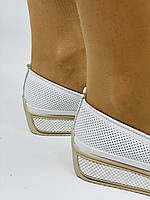 Y FERRA Турция. Жіночі туфлі з перфорацією. Натуральна шкіра. Розмір 37 38 39 40 41, фото 6