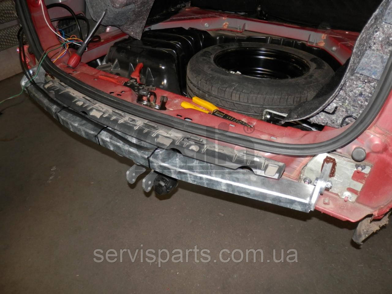 Оцинкованный фаркоп на Renault Megane II 2003-2009 (седан и универсал) - фото 4 - id-p1783277409