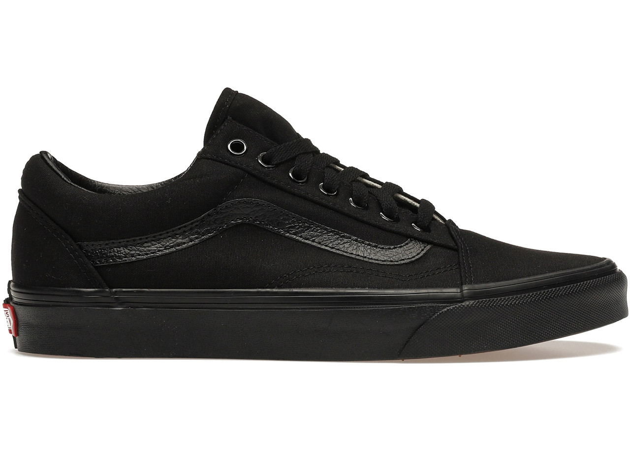 Vans old skool store triple black