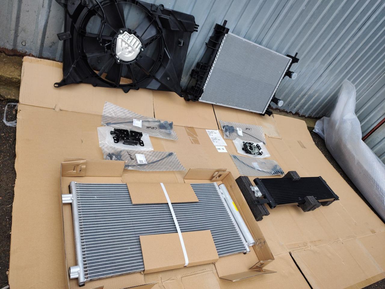 Радіатор основний Jeep 2.4 Compass, Cherokee, Renegade, фото 1