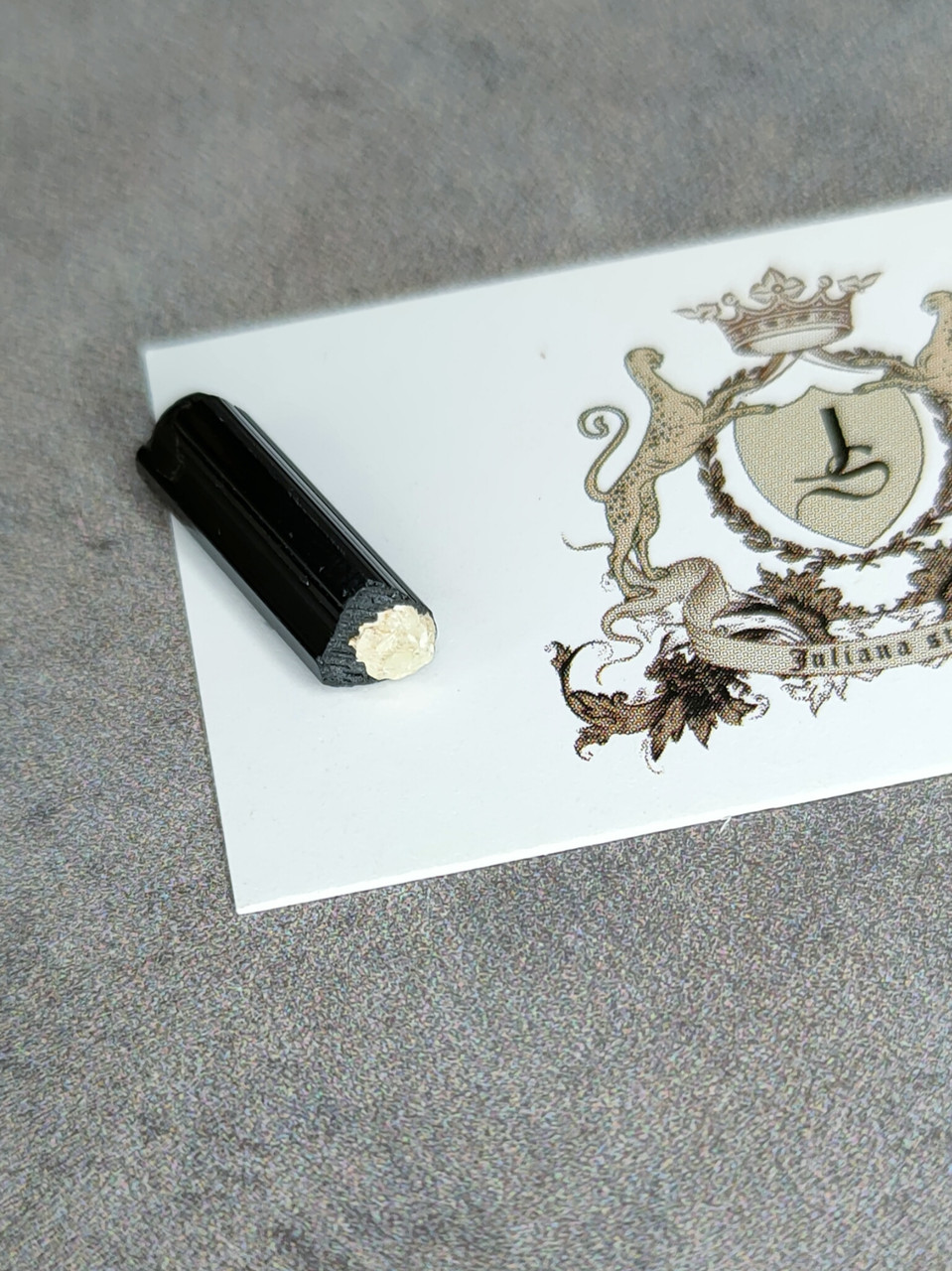 Шерл камінь натуральний. Чорний турмалін натуральний 16,8*6 мм., фото 1