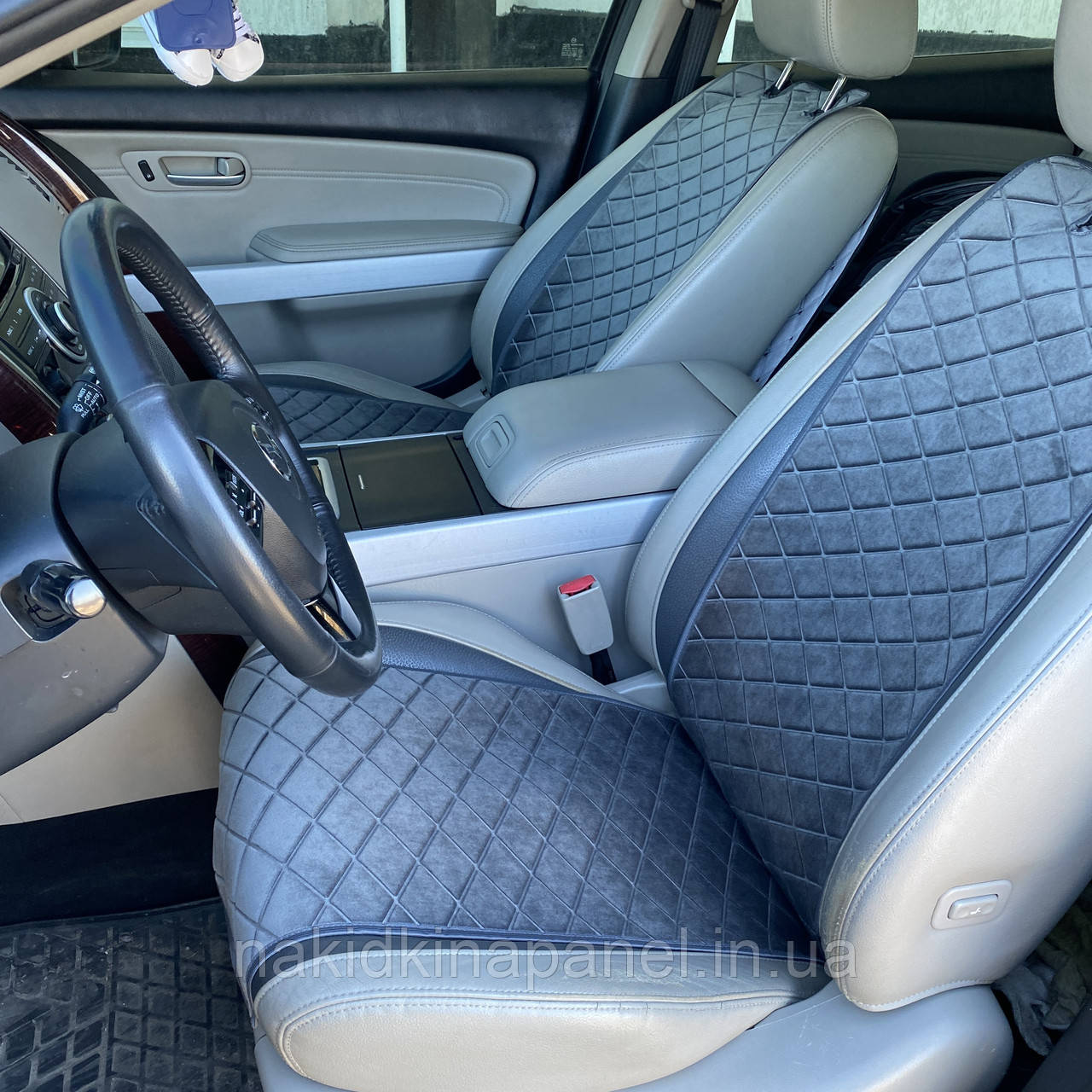 Накидки на сидіння з алькантари Lux ПАЙКА, Подовжений ромб темно-сірий. Стандарт. Передній комплект, фото 1