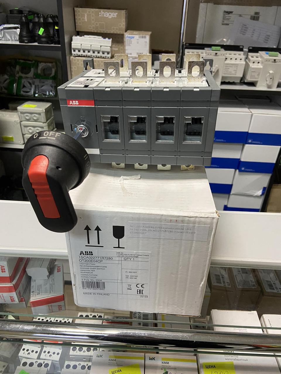 Переключатель нагрузки ABB OT200E04CP (АВВ 1SCA022771R7280), цена 25000 ...