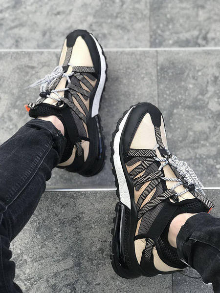 Nike Air Max 720 Bowfin beige 01497