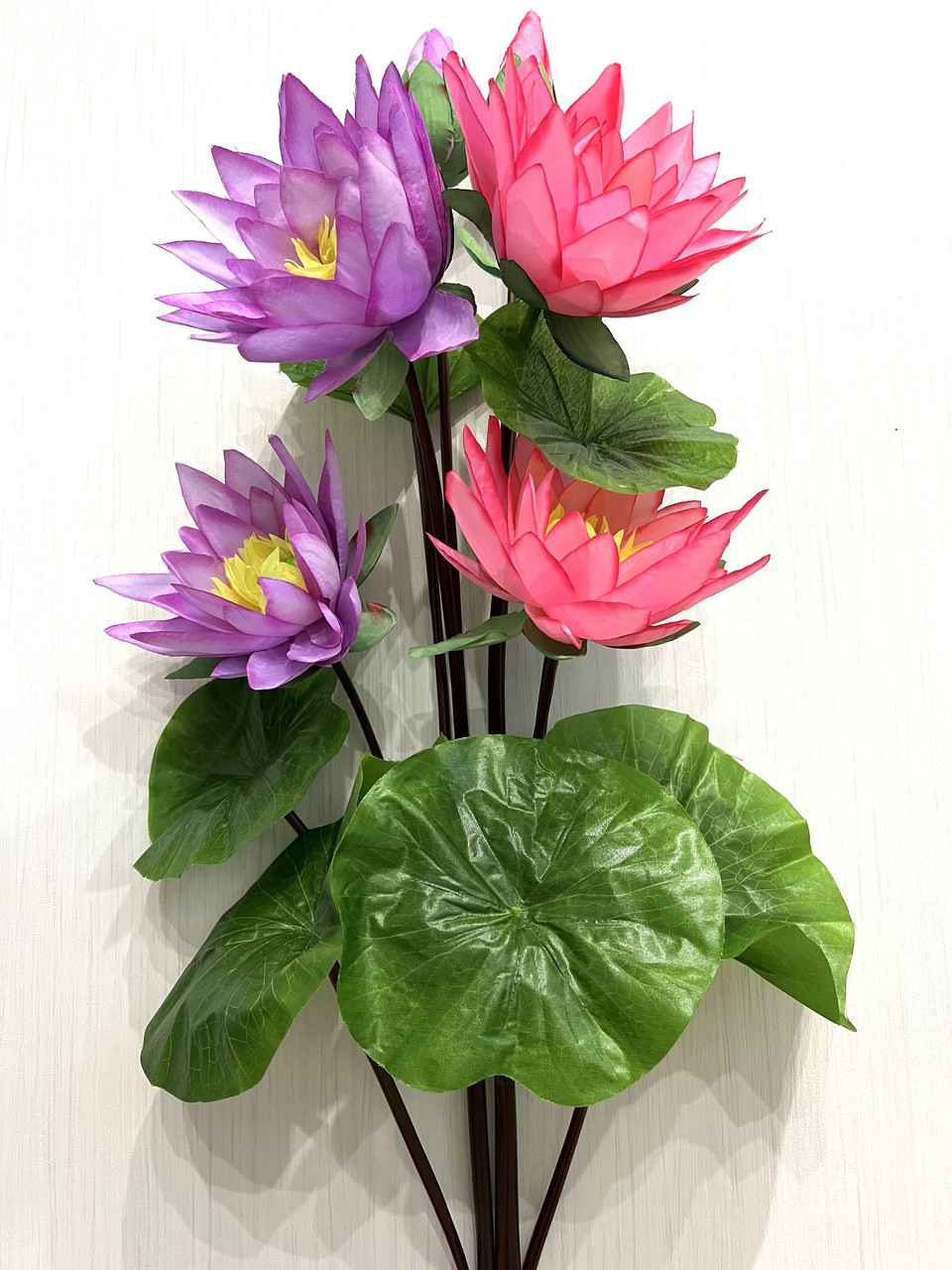 Штучний лотос. Гілка штучної кувшинки ( 115 см ), фото 1