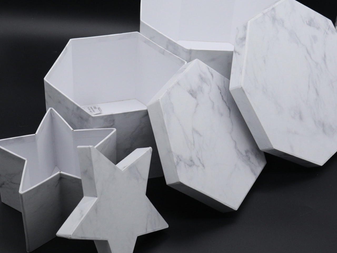 Коробка подарункова. Колір білий. 23х15см. 3шт/комплект