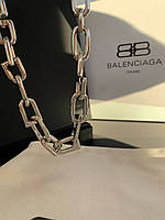 Крупная цепь Balenciaga / Баленсиага