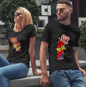 Футболки для закоханих пар з принтом LOVE IS