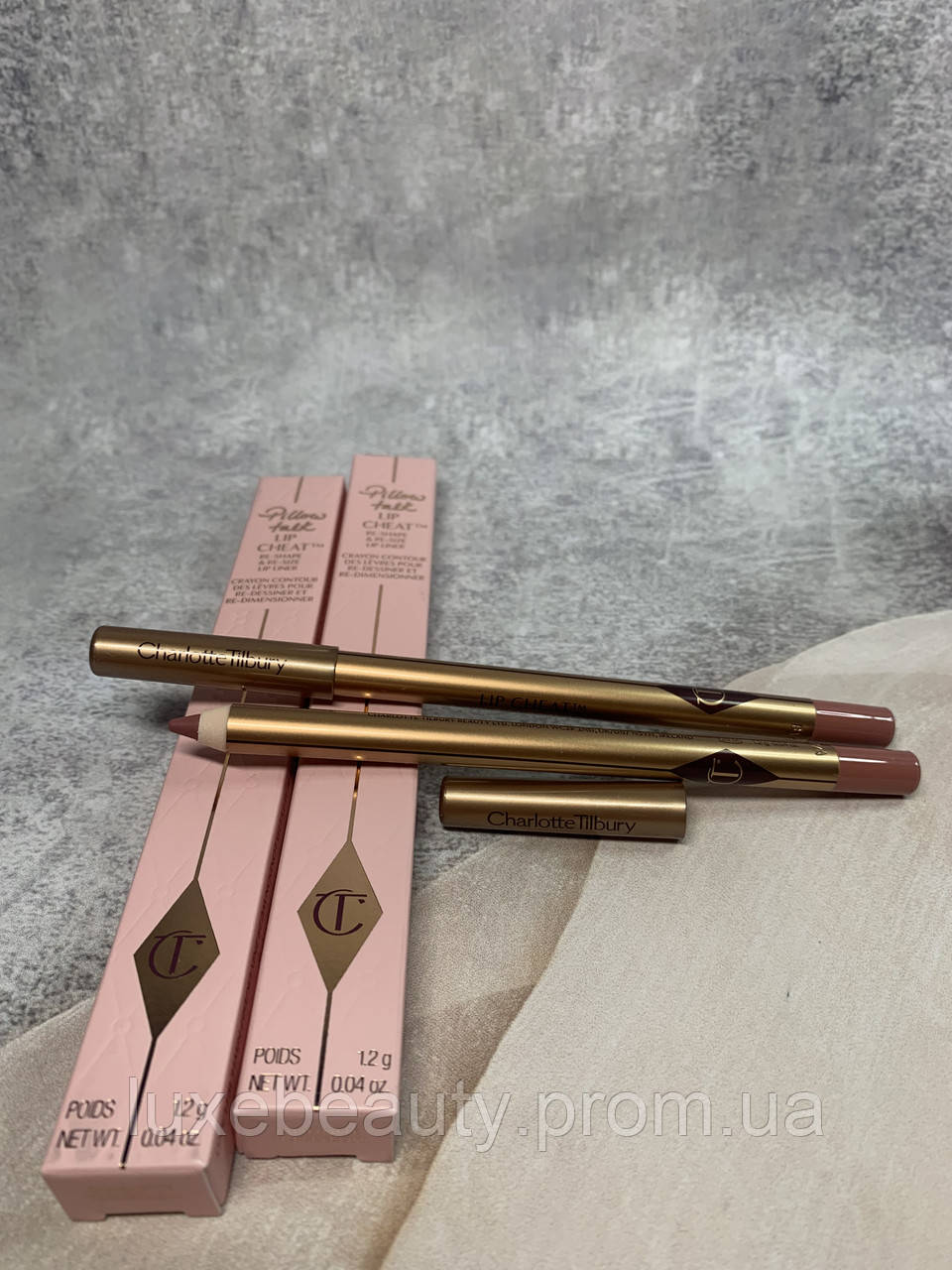 Олівець для губ Charlotte Tilbury lip cheat - pillow talk