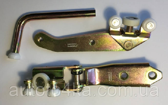 Комплект роликів правих зсувних дверей Фольксваген Т4 (01/96 - 06/03) AT001KIT