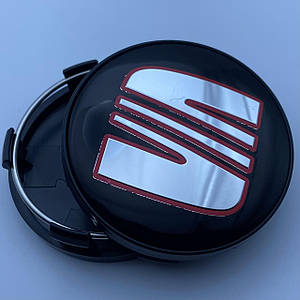 Ковпачок Seat 60 мм 56 мм чорні з хром логотипом