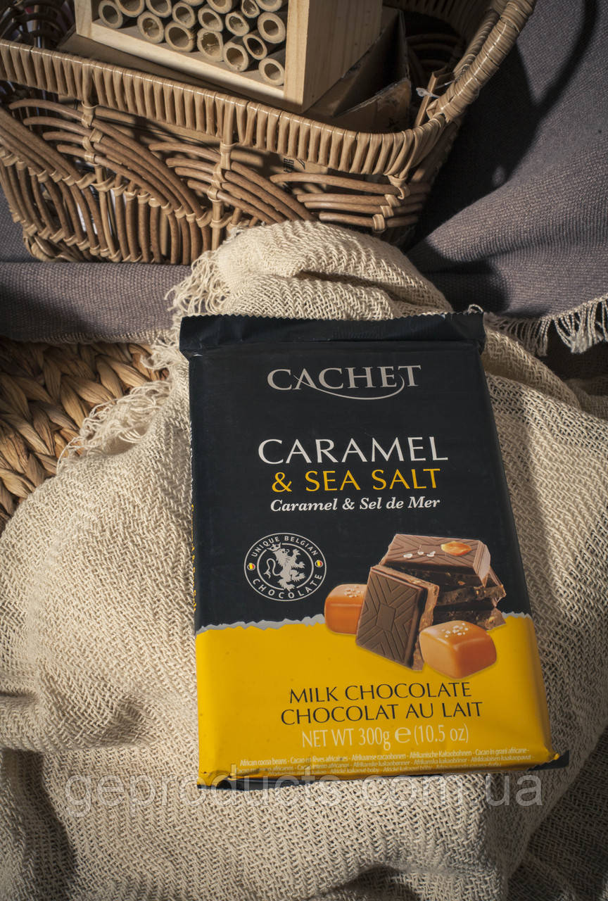 Шоколад молочний з солоною карамеллю 🍫 Cachet "Caramel & Sea Salt" 300 гр. Бельгія