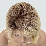 Перука каре з термоволосся 180℃ Sabrina AT колір блонд з темним корінням, фото 6