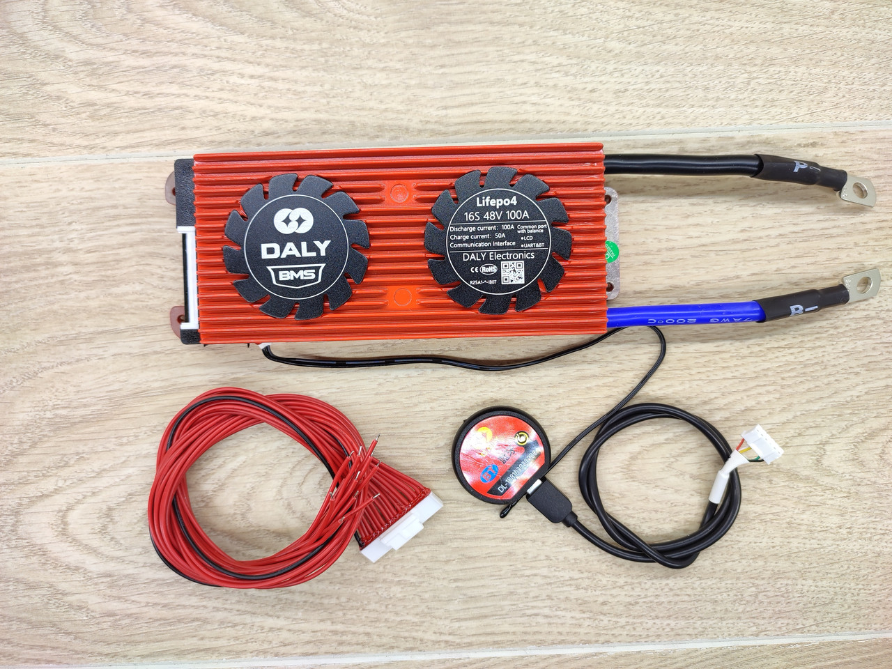 Плата Smart BMS LiFePO4 16S 48 вольтів 100 А з Bluetooth