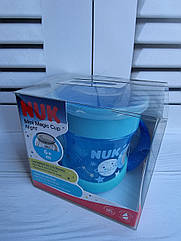 Навчальна чашка NUK Mini Magic Cup зі світним ефектом від 6 місяців 160 мл Герметичний обідок для