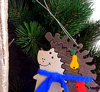 Фанерний сувенір "Їжачок" ручної роботи в етно стилі, новорічна прикраса на ялинку з дерева
